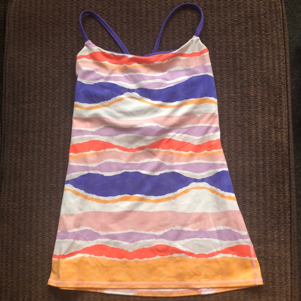 Lululemon tank